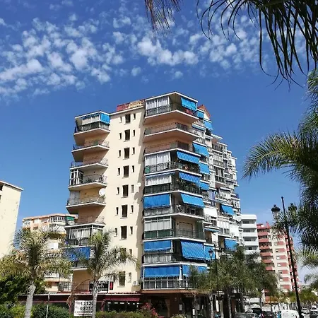 Sun 609 * Fuengirola